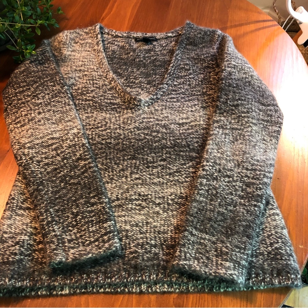 Banana Republic V Neck Tweed Ombre Grey Fitted Alpaca Blend Sweater - Sz M